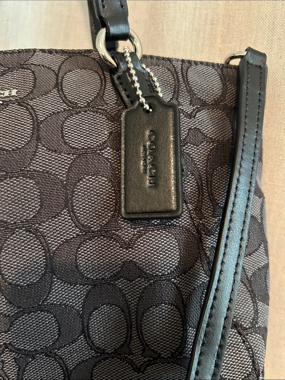 NWT Coach mini Kelsey satchel black - Picture 8 of 9